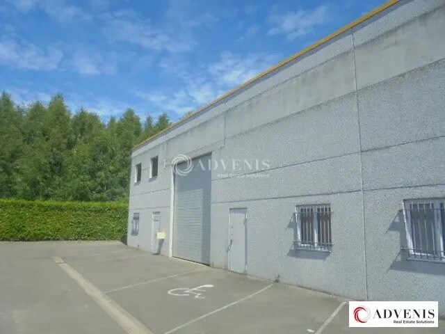Local d’activités dans Seclin à louer - Photo de l’immeuble – Image 1 sur 6