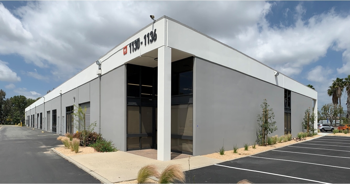 1110-1132 N Gilbert St, Anaheim, CA à louer Photo principale– Image 1 sur 5