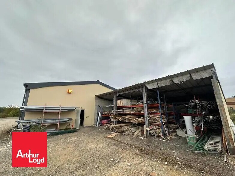 Local d’activités dans CLOYES-SUR-LE-LOIR à louer - Photo de l’immeuble – Image 3 sur 5