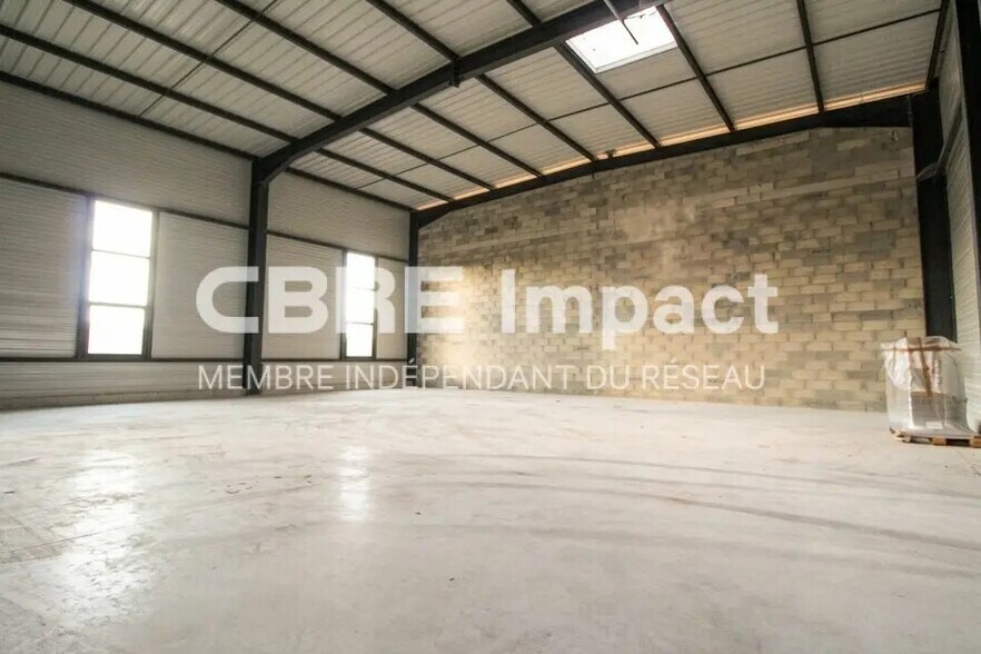 Local d’activités dans Nuits-Saint-Georges à louer - Photo intérieure – Image 3 sur 5