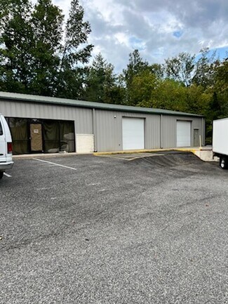 Plus de détails pour 4465 Martin Rd, Cumming, GA - Local d'activités à louer