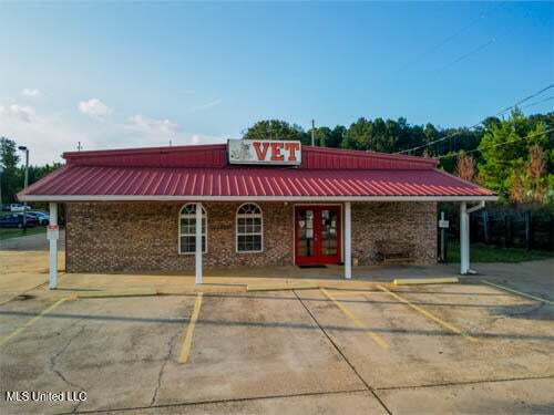 1660 US 49, Magee, MS à vendre Photo principale– Image 1 sur 11