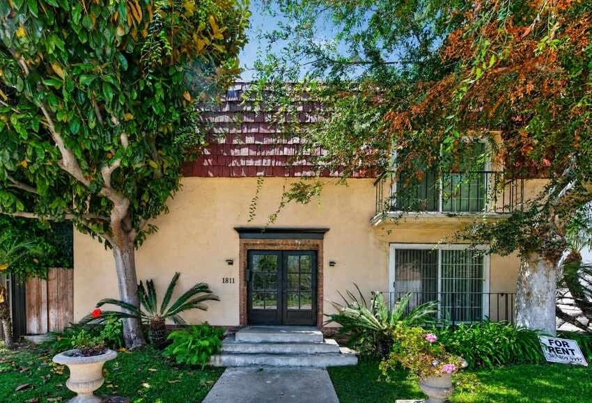 1811 PARNELL AV, Los Angeles, CA à vendre Photo de l’immeuble– Image 1 sur 7