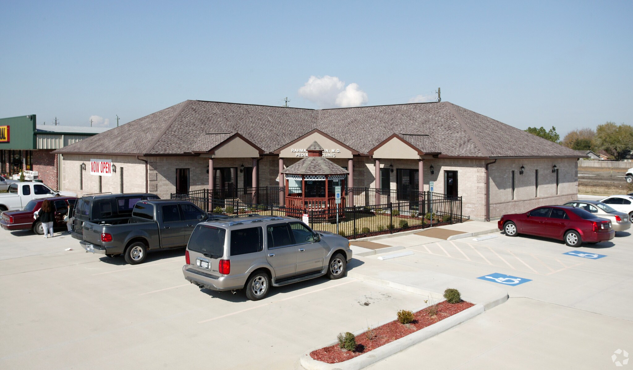 10407 W Fairmont Pky, La Porte, TX à louer Photo principale– Image 1 sur 26