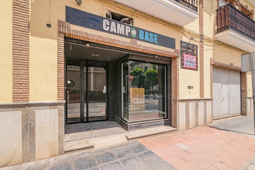 Calle Calderón, 68, Santa Fe, Granada à vendre - Photo de l’immeuble – Image 1 sur 22