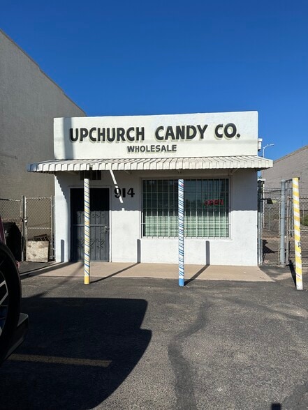 914 N 24th St, Phoenix, AZ à vendre - Photo de l’immeuble – Image 3 sur 3