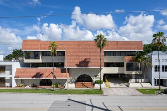 Plus de détails pour 4675 Ponce de Leon Blvd, Coral Gables, FL - Bureau à louer