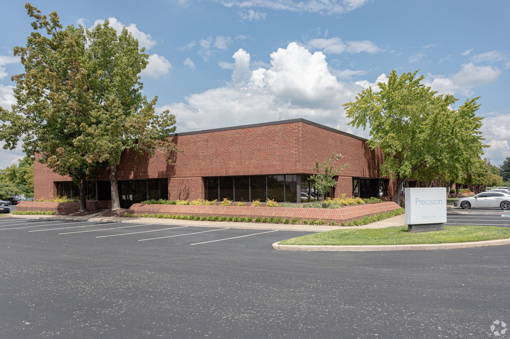 441 Donelson Pike, Nashville, TN à louer Photo principale– Image 1 sur 6
