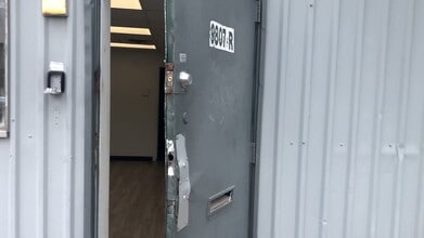 9805 Harwin Dr, Houston, TX à louer - Vidéo sur l’annonce professionnelle