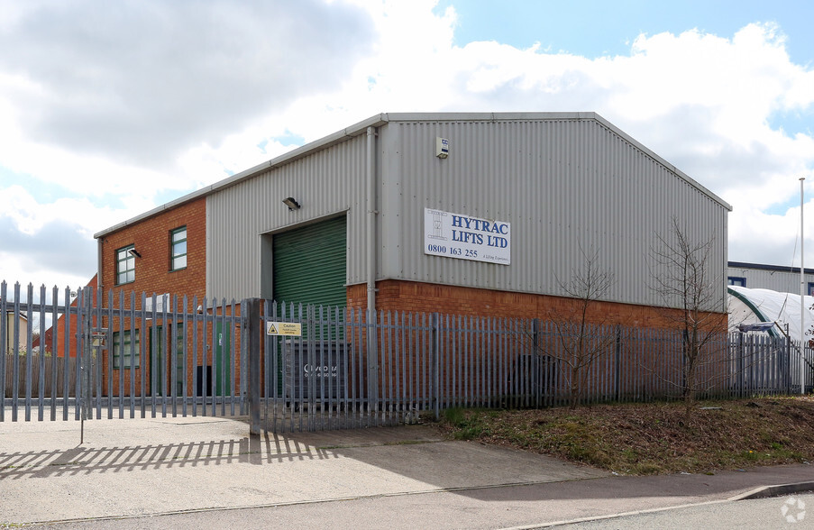 Telford Way, Coalville à louer - Photo principale – Image 1 sur 2