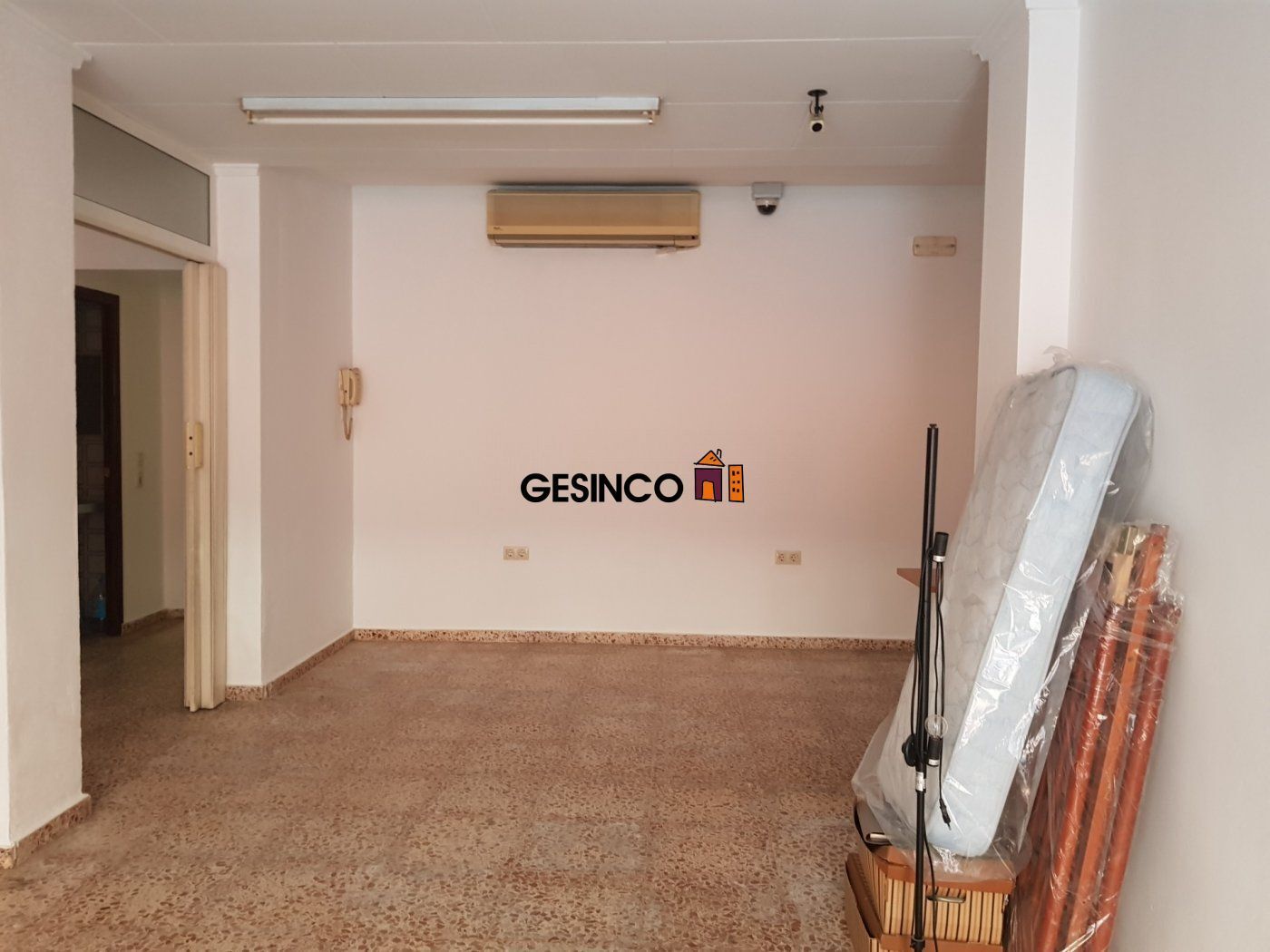 Local commercial dans València, Valencia à vendre Photo intérieure– Image 1 sur 8