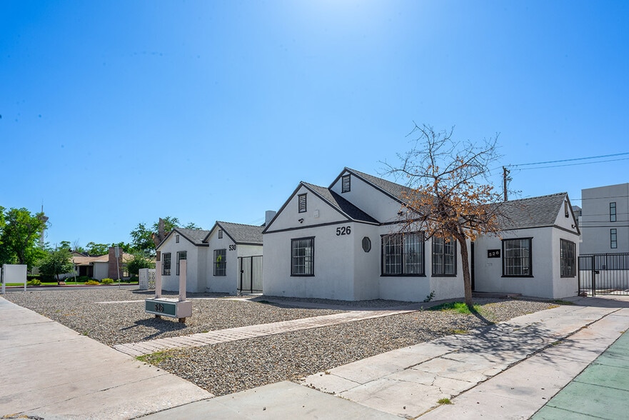 526 S 7th St, Las Vegas, NV à louer - Photo de l’immeuble – Image 1 sur 52