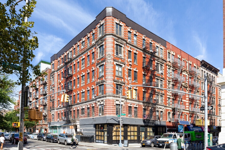 198 Rivington St, New York, NY à louer - Photo principale – Image 1 sur 5