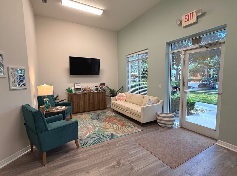 1515 Herbert St, Port Orange, FL à vendre - Photo intérieure – Image 2 sur 7