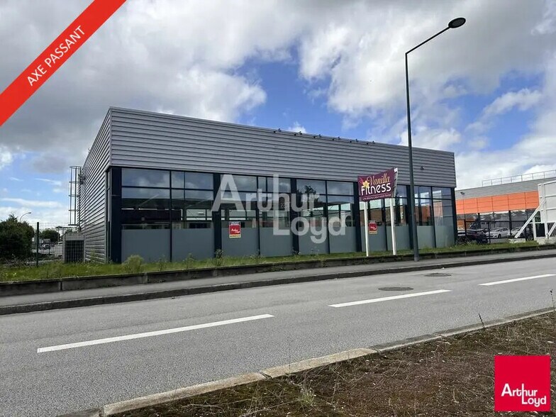 Local d’activités dans Rennes à louer - Photo de l’immeuble – Image 1 sur 5