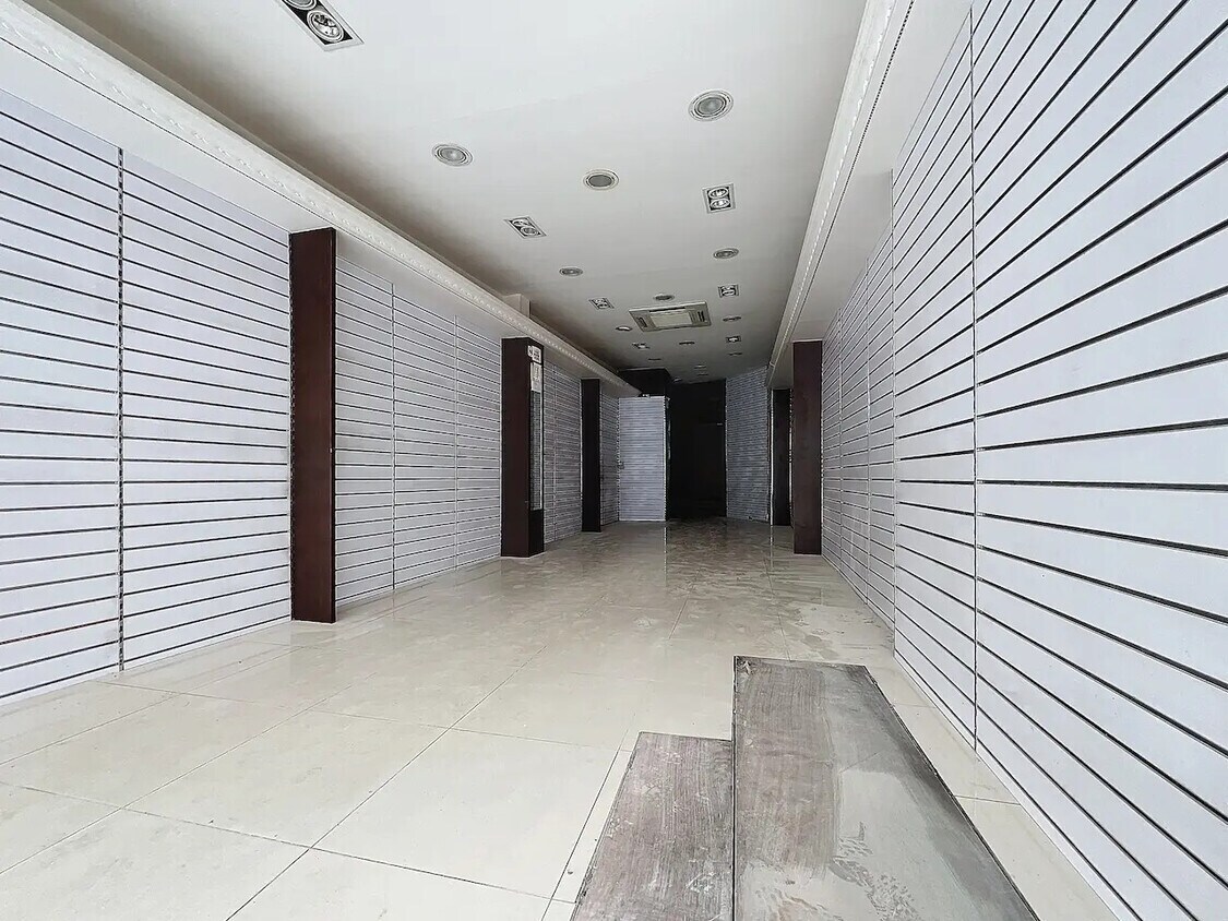 Local commercial dans Paris à louer Photo intérieure– Image 1 sur 10