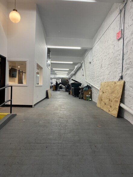 15 School St, Yonkers, NY à vendre - Photo intérieure – Image 3 sur 27