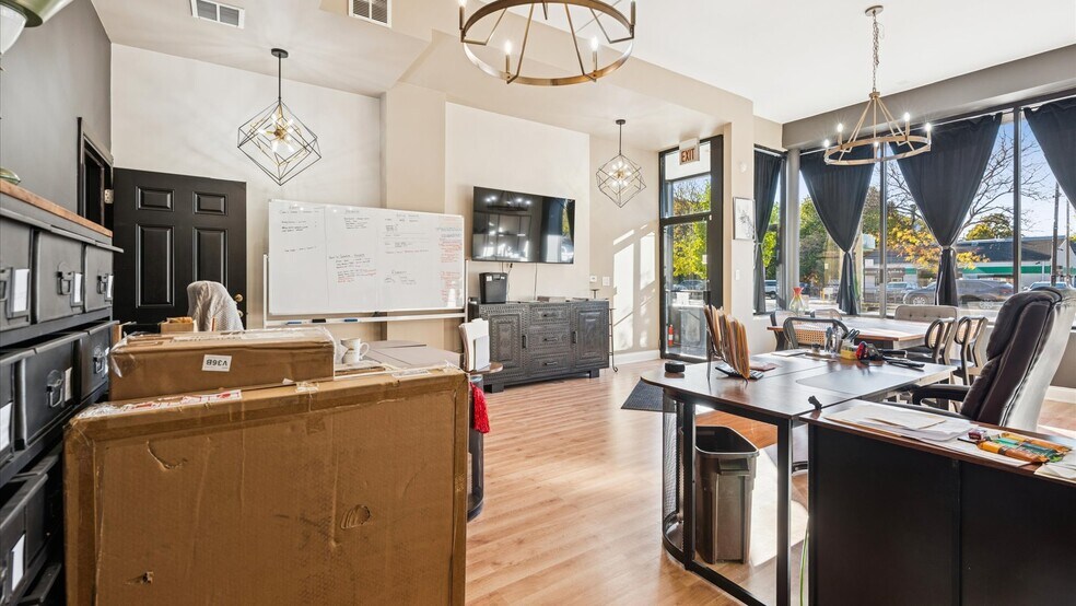 3839-3843 N Western Ave, Chicago, IL à vendre - Photo de l’immeuble – Image 3 sur 15