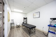 Suite 204 - Patient Room