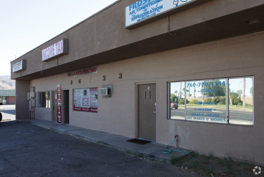 36123 Cathedral Canyon Dr, Cathedral City, CA à louer - Photo principale – Image 3 sur 13