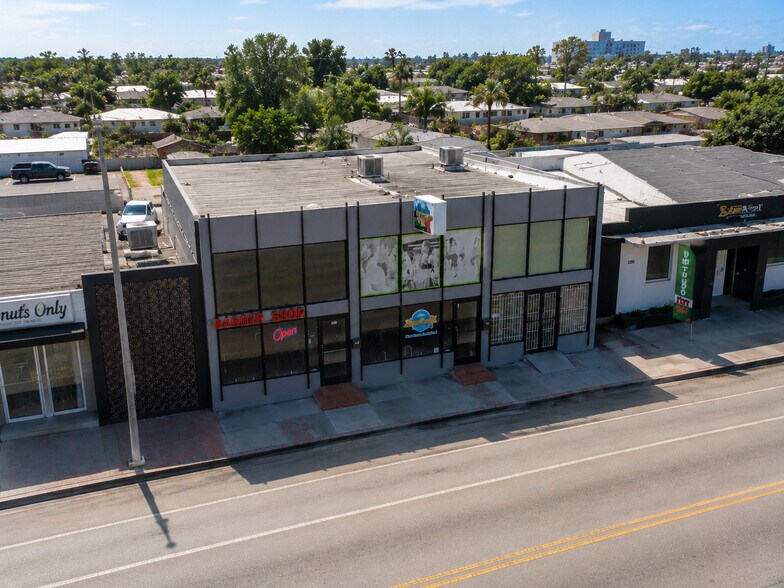 3130-3132 NW 7th St, Miami, FL à louer - Photo de l’immeuble – Image 3 sur 8