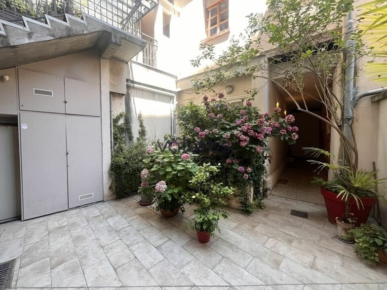 10 Rue D'Alsace Lorraine, Toulouse à louer - Photo de l’immeuble – Image 2 sur 9