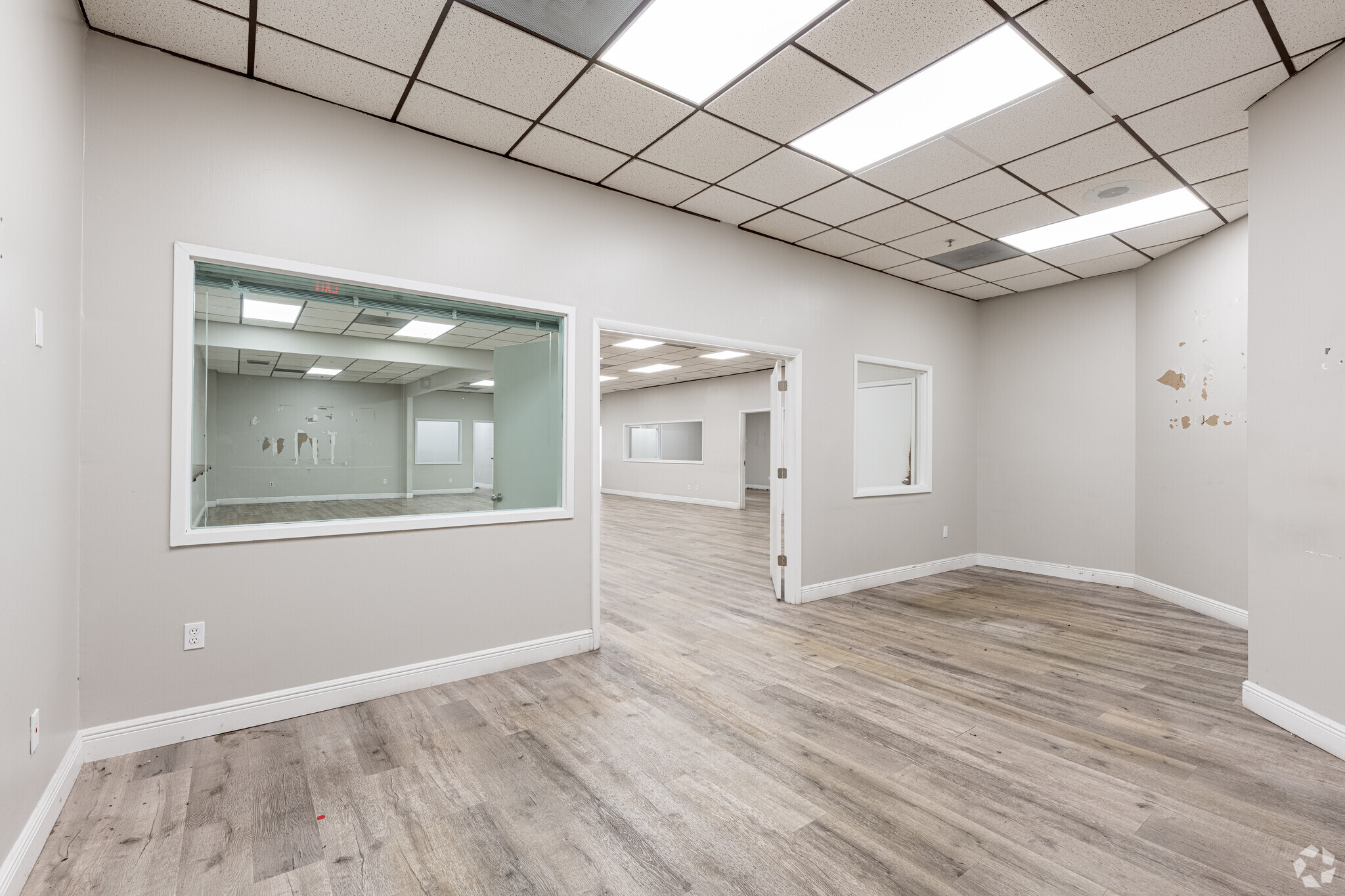 499 NW 70th Ave, Plantation, FL à vendre Photo intérieure– Image 1 sur 5