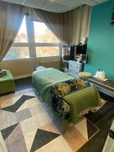 200 Little Falls St, Falls Church, VA à louer Photo intérieure– Image 2 sur 4