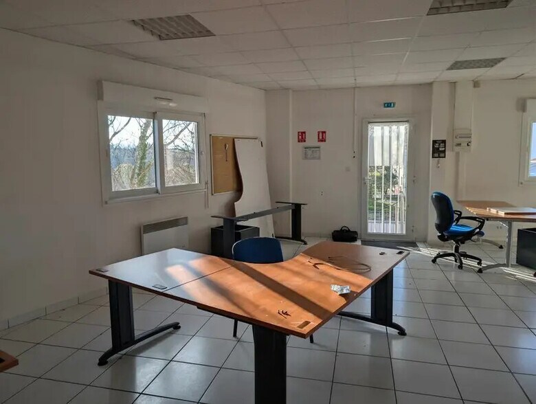 Bureau dans Valence à louer - Photo intérieure – Image 1 sur 6