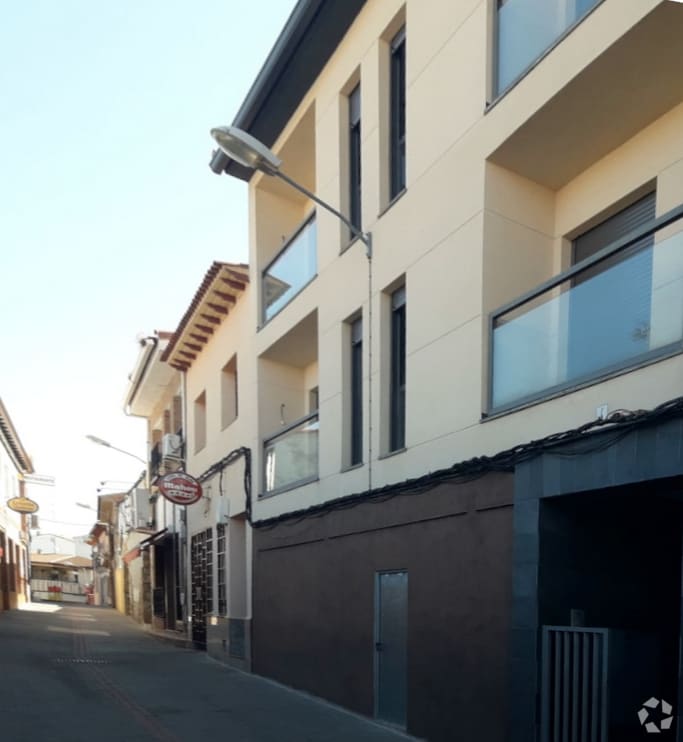 Immeuble residentiel dans Cebolla, Toledo à vendre Photo intérieure– Image 1 sur 2