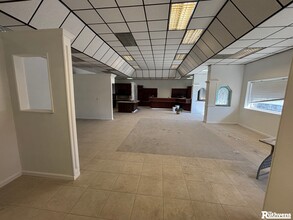 1503 N Lake Ave, Avon Park, FL à vendre Photo intérieure– Image 1 sur 5
