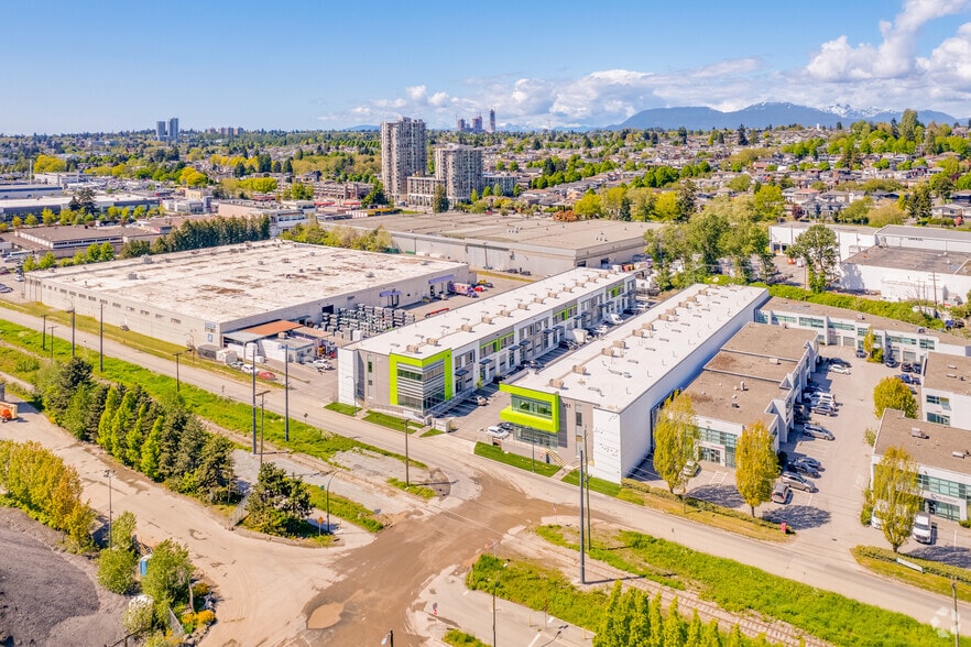 901 E Kent Ave North, Vancouver, BC à louer - Aérien – Image 2 sur 9
