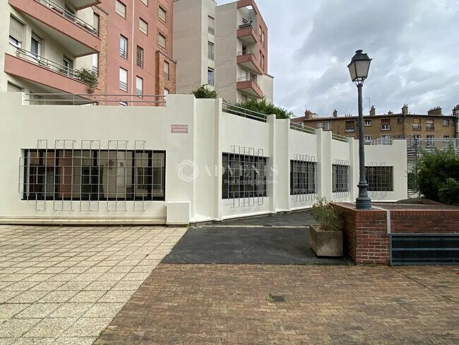 Plus de détails pour Bureau à louer