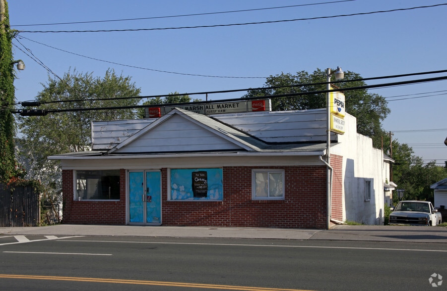 300 South St, Front Royal, VA à louer - Photo principale – Image 1 sur 13