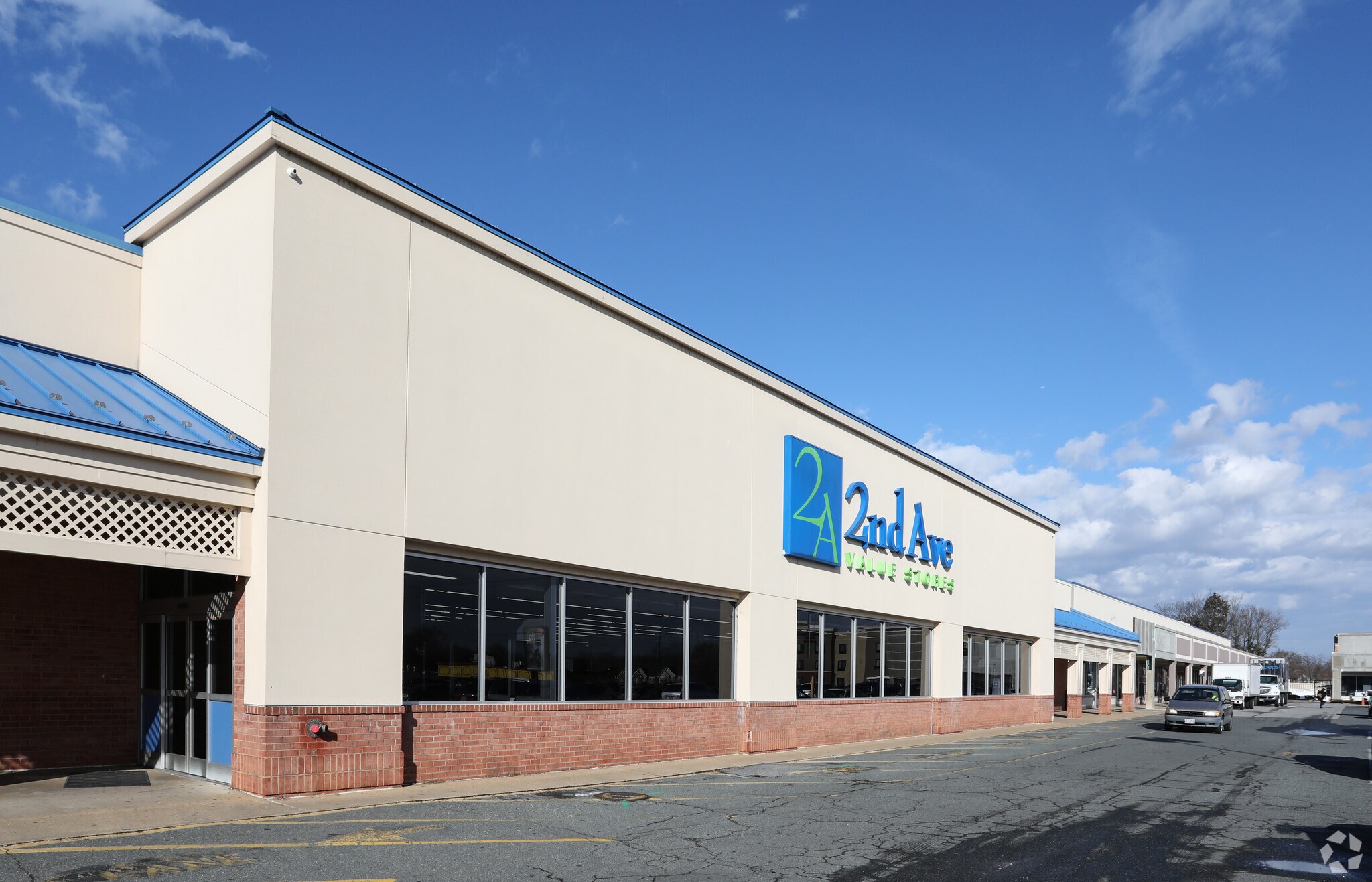 8700 Richmond Hwy, Alexandria, VA à louer Photo principale– Image 1 sur 5