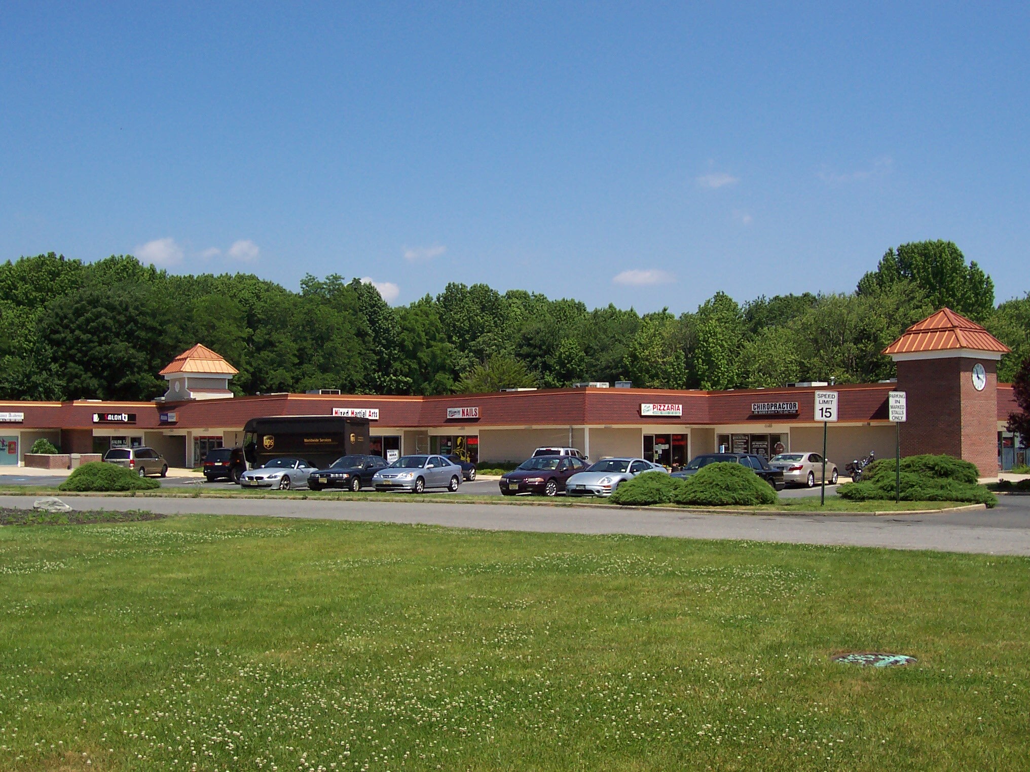 479 Rt 79, Morganville, NJ à louer Photo de l’immeuble– Image 1 sur 9
