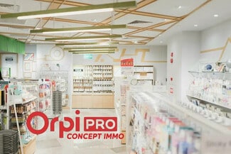 Plus de détails pour Local d'activités à louer