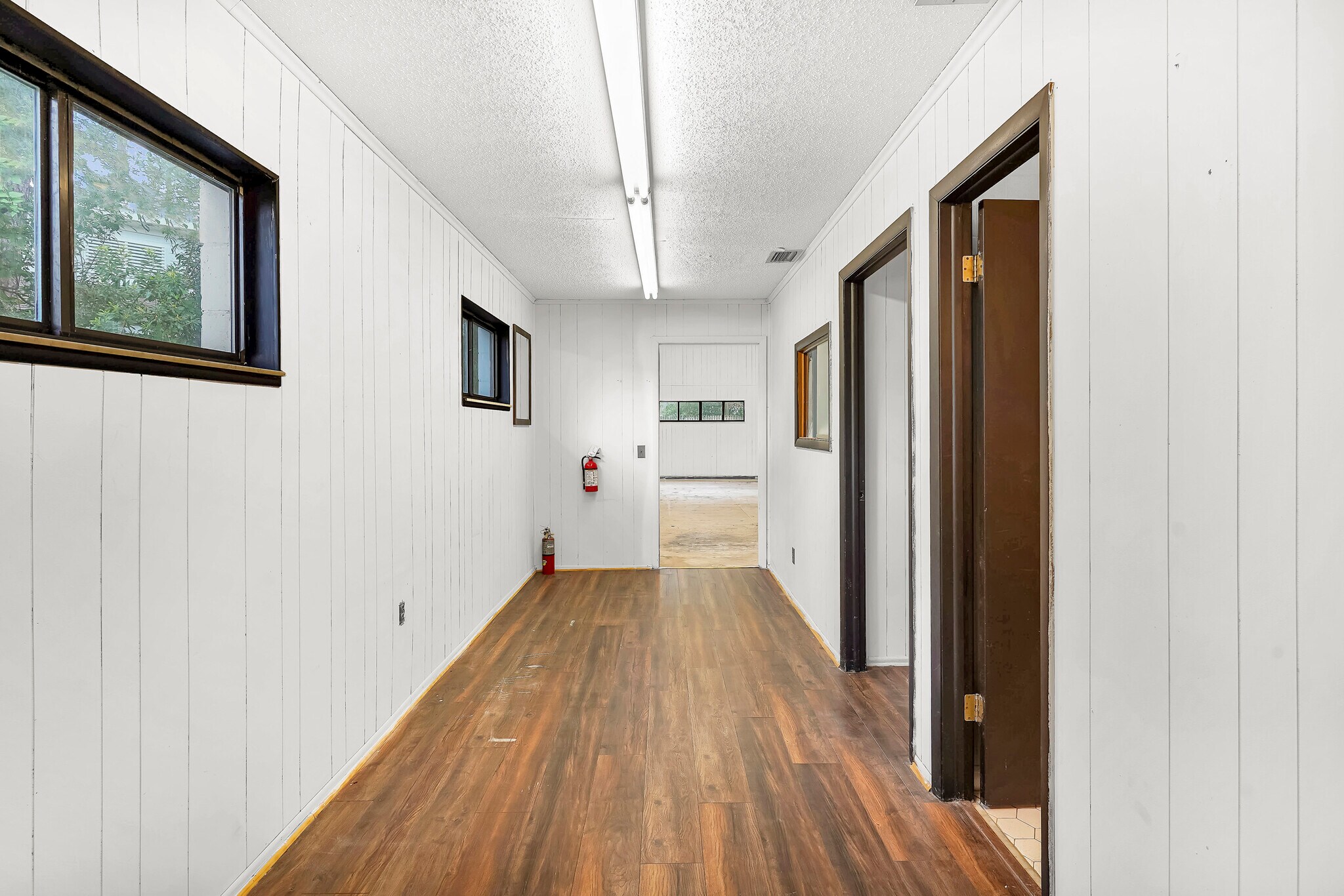 3740 San Jose Pl, Jacksonville, FL à louer Photo principale– Image 1 sur 28