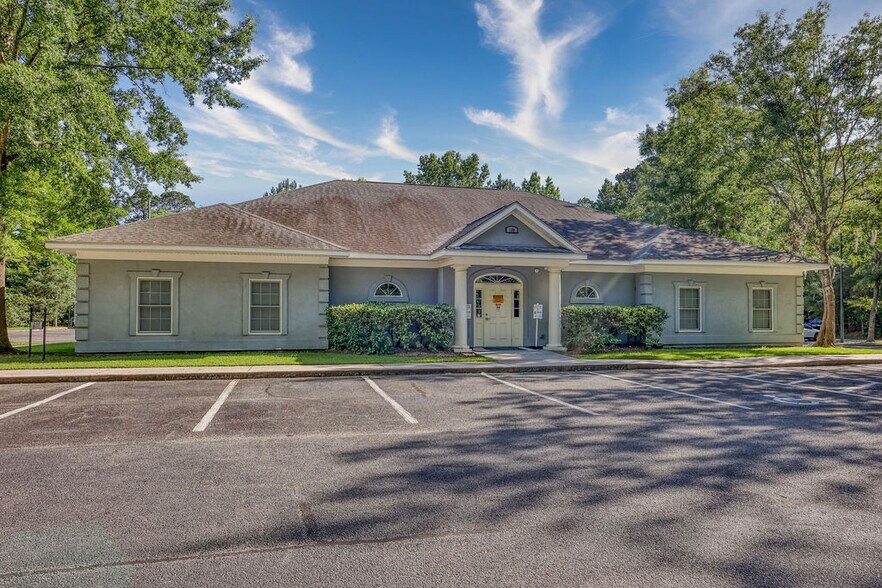 1481 Dean Forest Rd, Savannah, GA à louer - Photo de l’immeuble – Image 3 sur 35