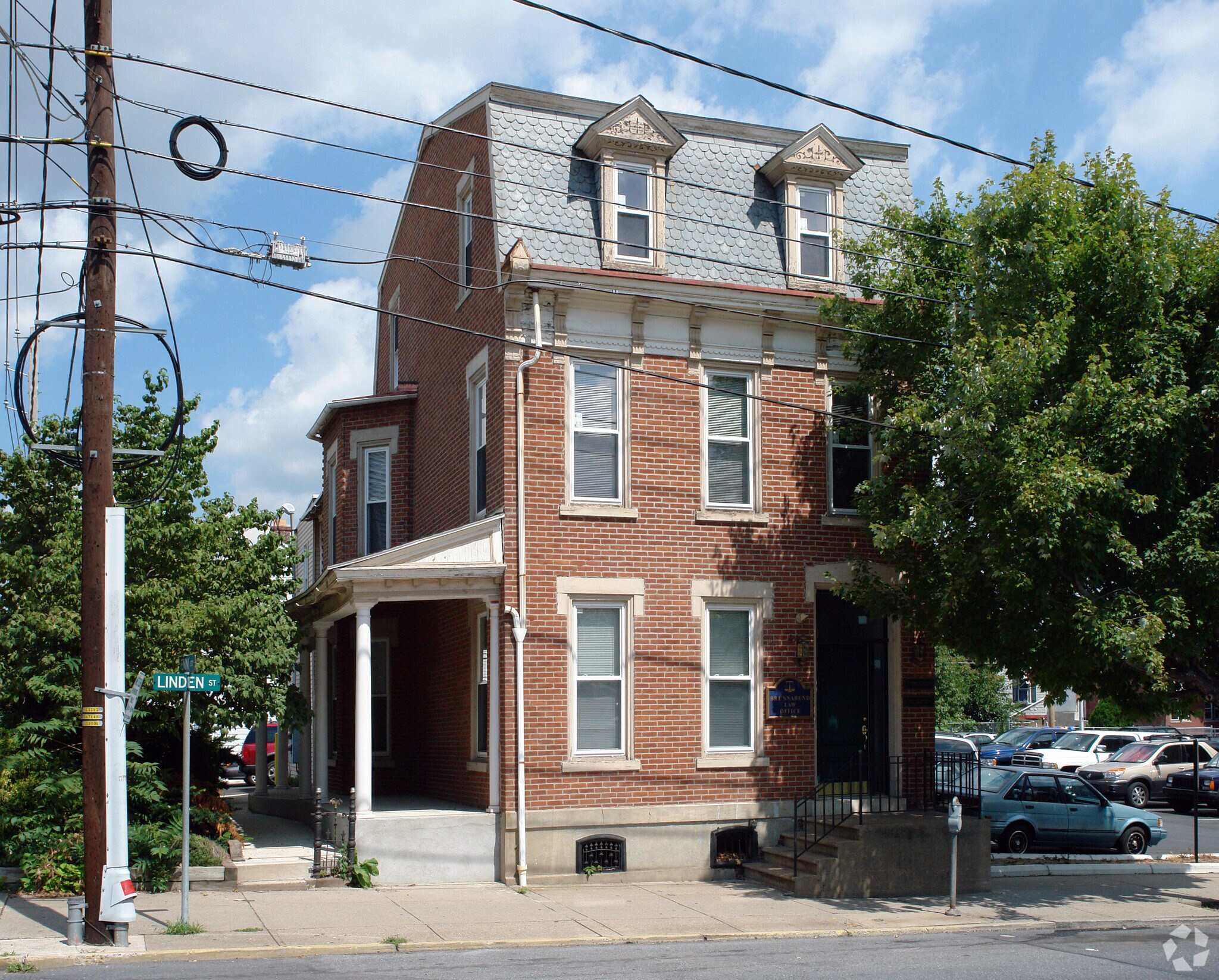 441 W Linden St, Allentown, PA à vendre Photo principale– Image 1 sur 8