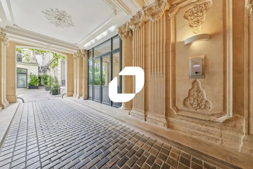 Bureau dans Paris à louer - Hall d’entrée – Image 2 sur 9