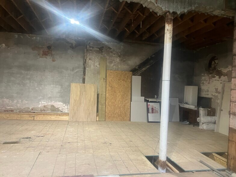 100 W Main St, Darlington, IN à vendre - Photo de l’immeuble – Image 2 sur 9