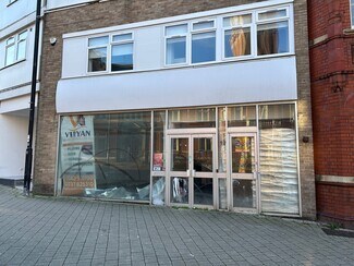Plus de détails pour 35 Regent Circus, Swindon - Local commercial à louer