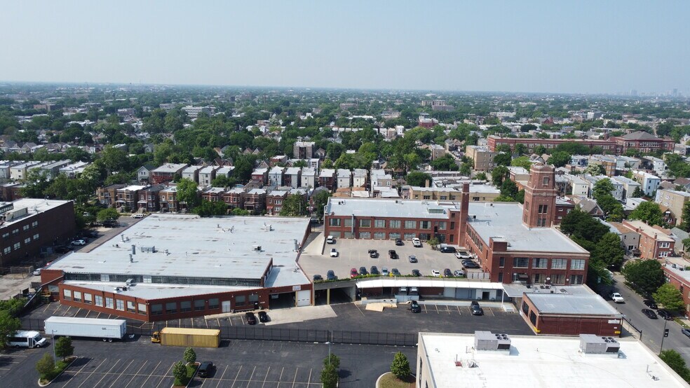 1240 N Homan Ave, Chicago, IL à louer - Aérien – Image 3 sur 7