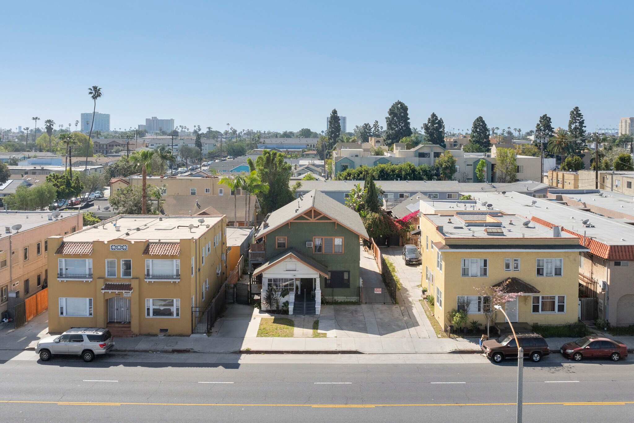 1242 E 7th St, Long Beach, CA à vendre Photo principale– Image 1 sur 32