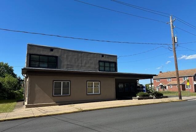 223 W Reliance Rd, Telford, PA à vendre - Photo de l’immeuble – Image 3 sur 5