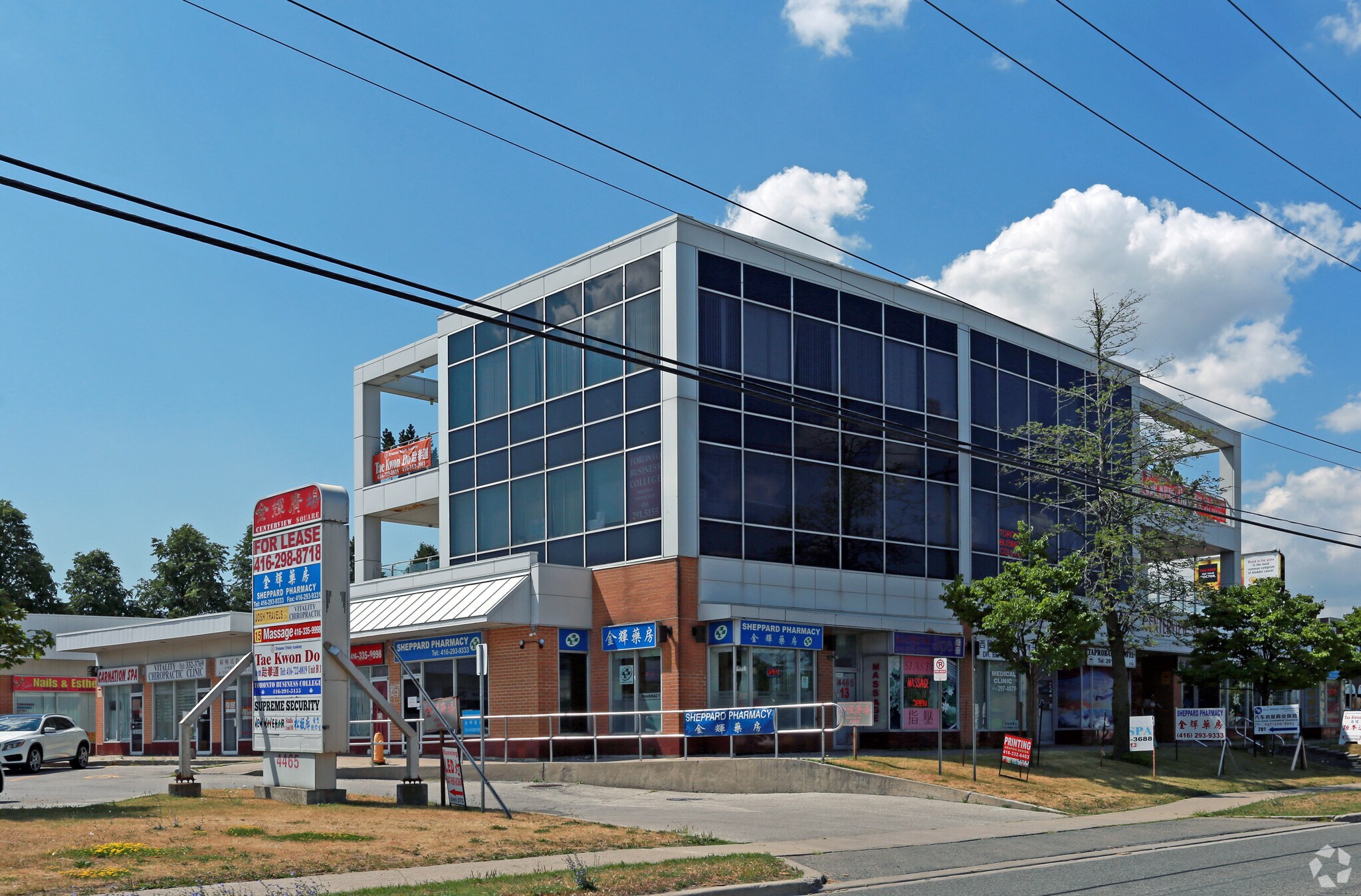 4465 Sheppard Ave E, Toronto, ON à louer Photo principale– Image 1 sur 6