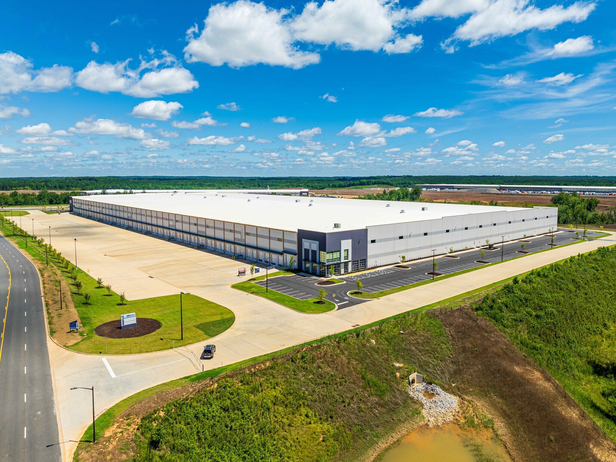 Logistics Pky, Jackson, GA à louer Photo principale– Image 1 sur 5