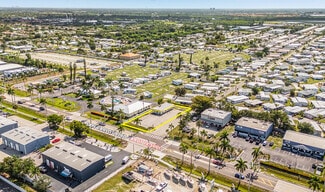 Plus de détails pour 16305 San Carlos Blvd, Fort Myers, FL - Local commercial à vendre