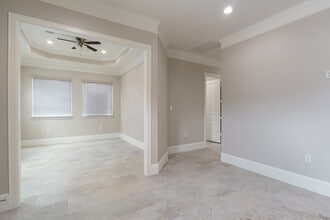 12410 Spring Cypress Rd, Tomball, TX à louer Photo intérieure– Image 2 sur 27
